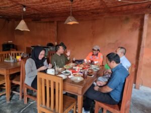 WhatsApp Image 2023-11-13 at 8.05.12 PM (1)